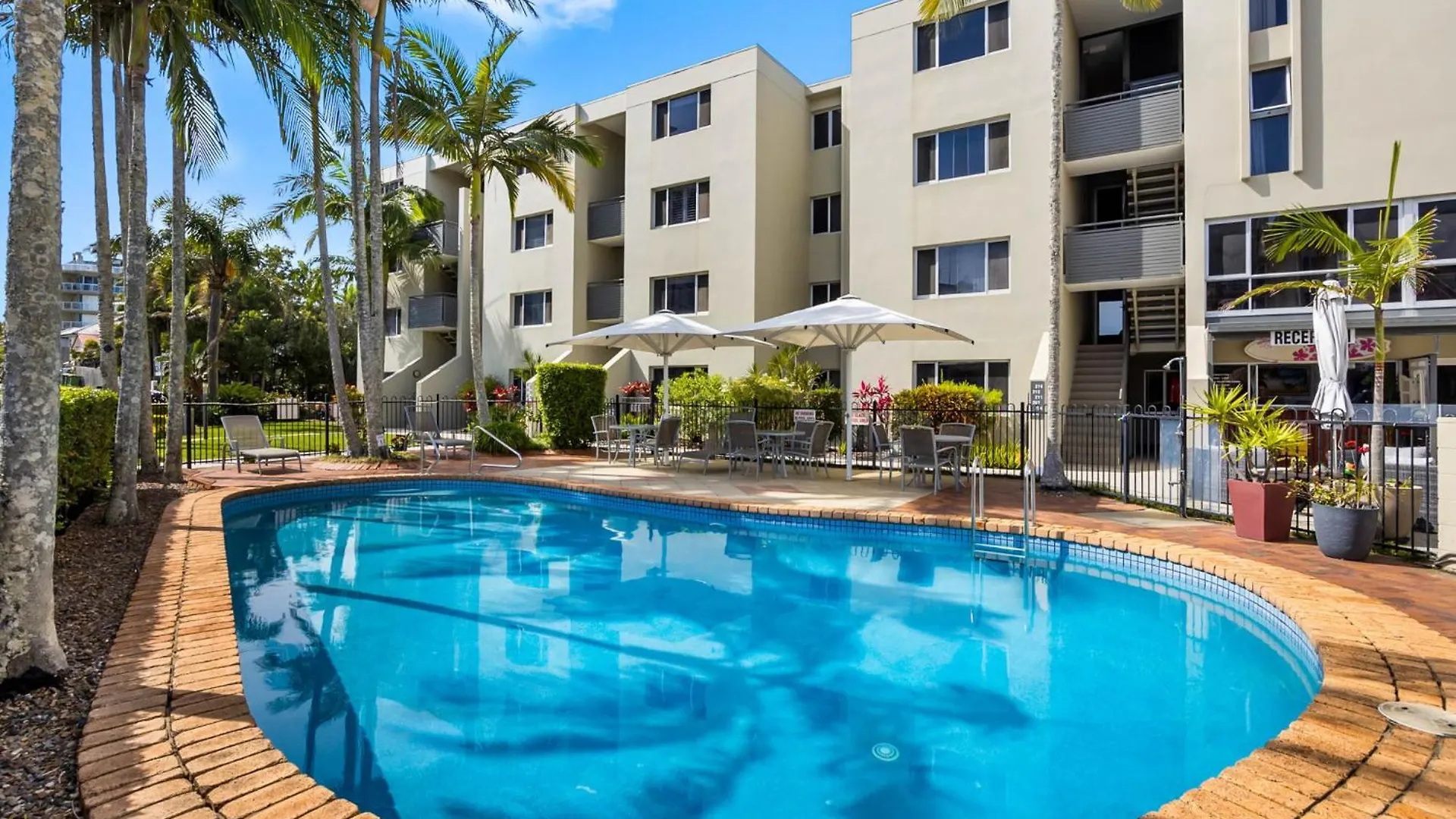 Ocean-Facing 3-Bed With Pool 5-Min To The Beach カラウンドラ アパート